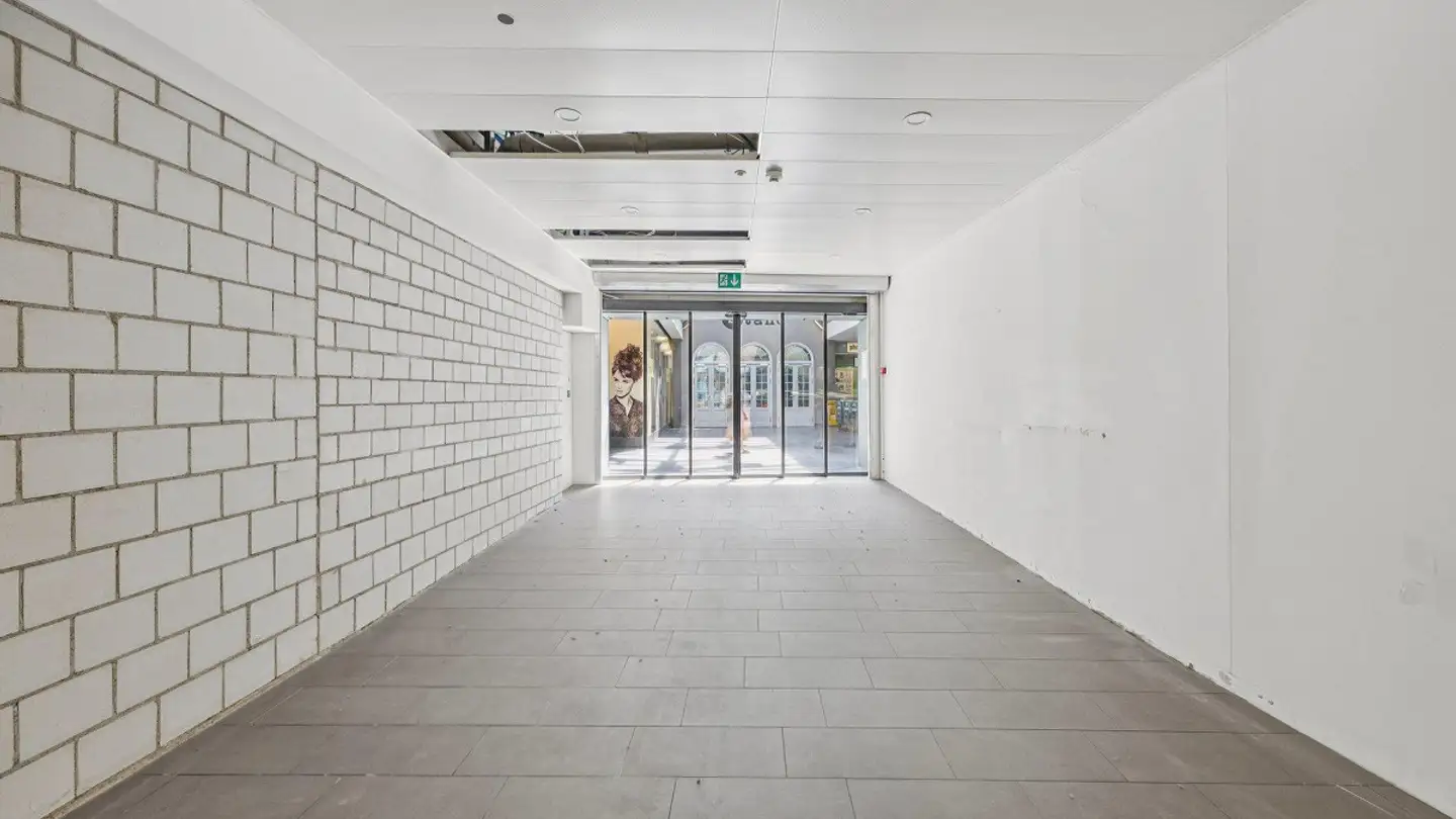 Commercial à louer - Gewerbestrasse 27, 3053 Lätti - Photo 4