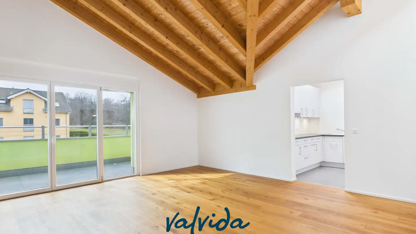 Attic flat for rent - Meschlerstrasse, 3952 Susten - Photo 2