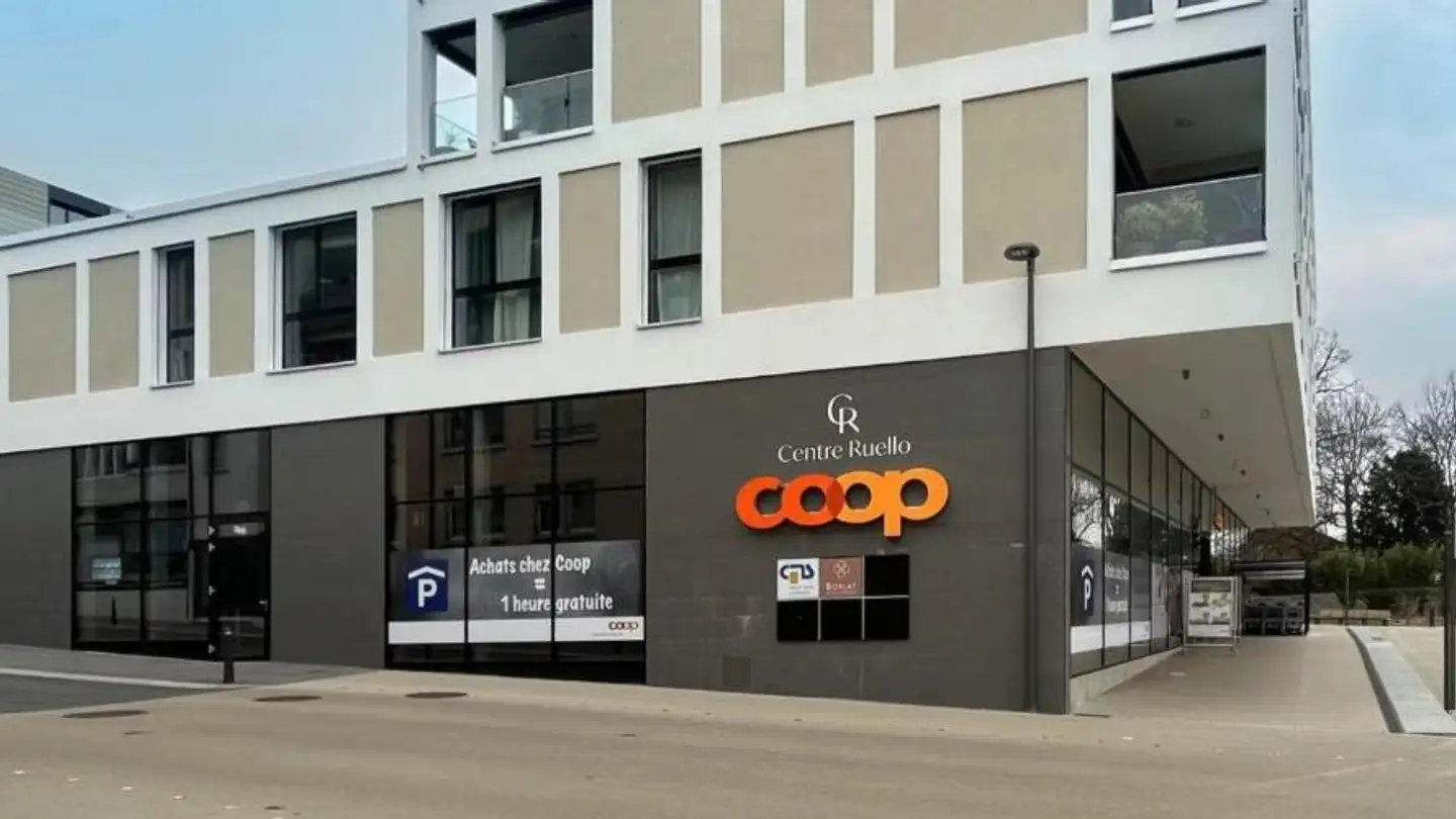 Shop for rent - Rue Du Temple 8, 1180 Rolle