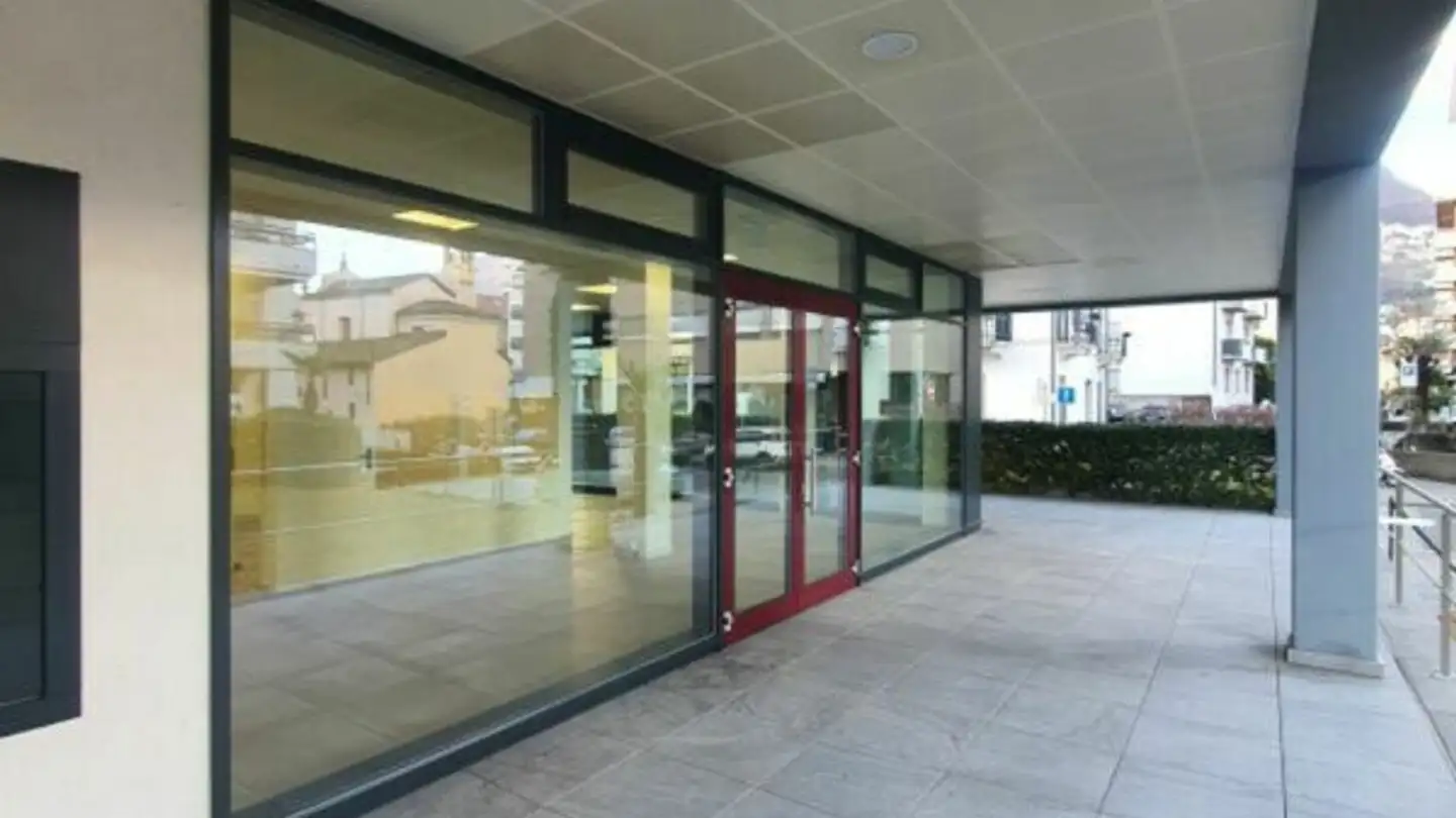 Shop for sale - Via Orti 8, 6900 Lugano