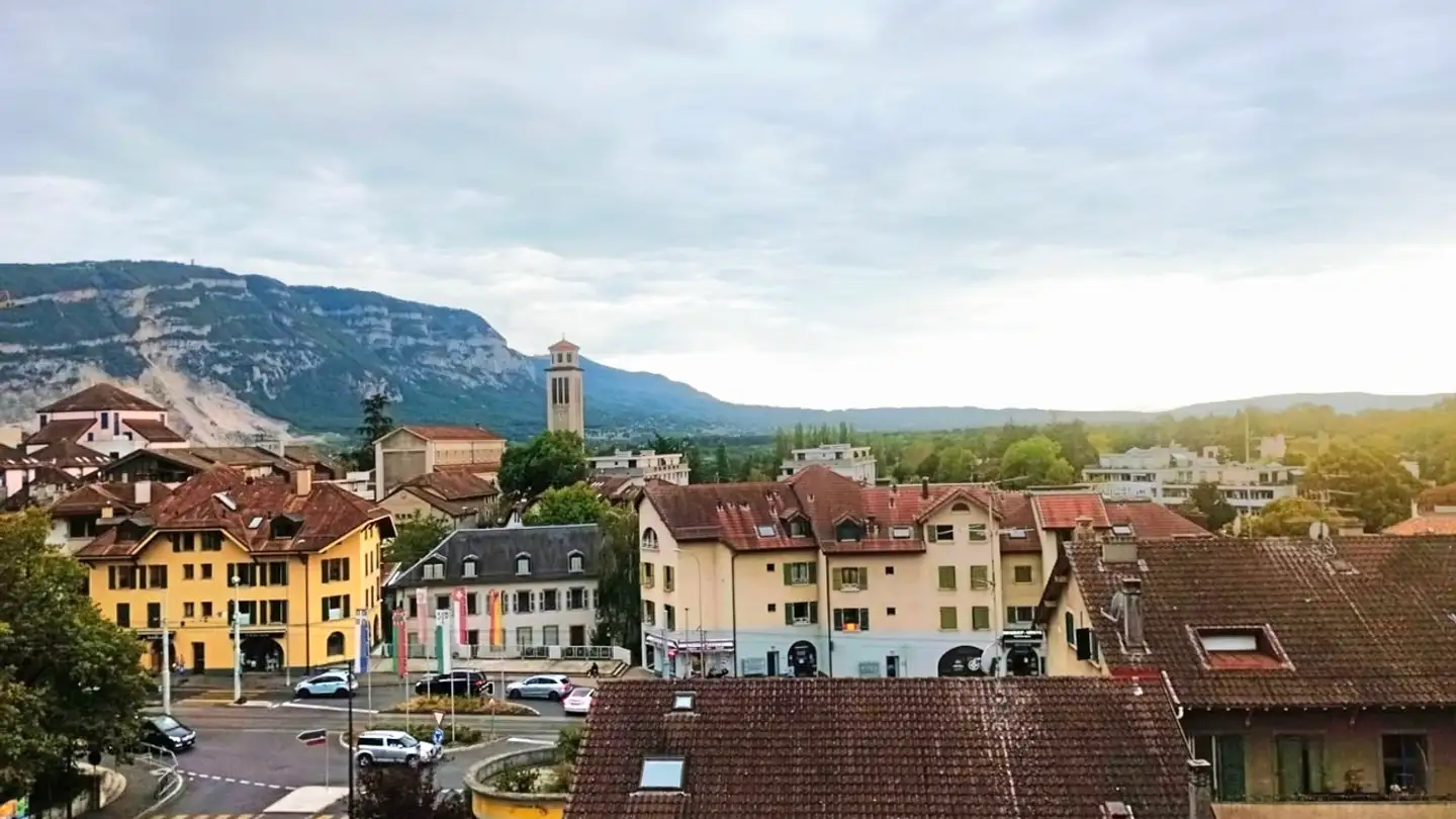 Apartment for rent - 1225 Chêne-Bourg