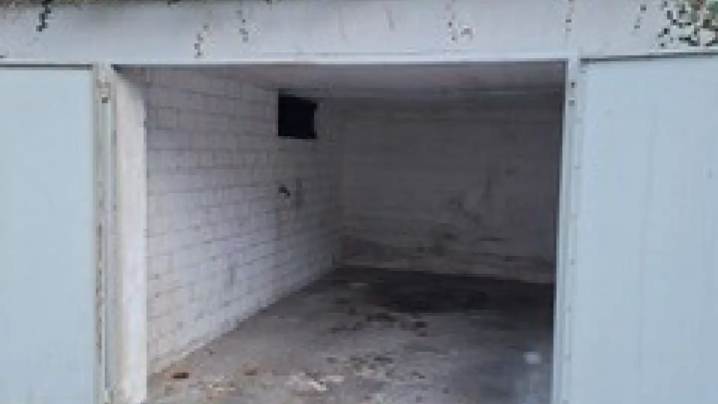 Parkplatz im Freien mieten - Mellingerstrasse 77, 5400 Baden