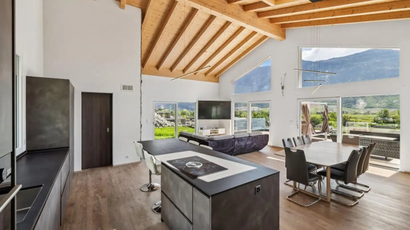 Single house for sale - 1926 Fully