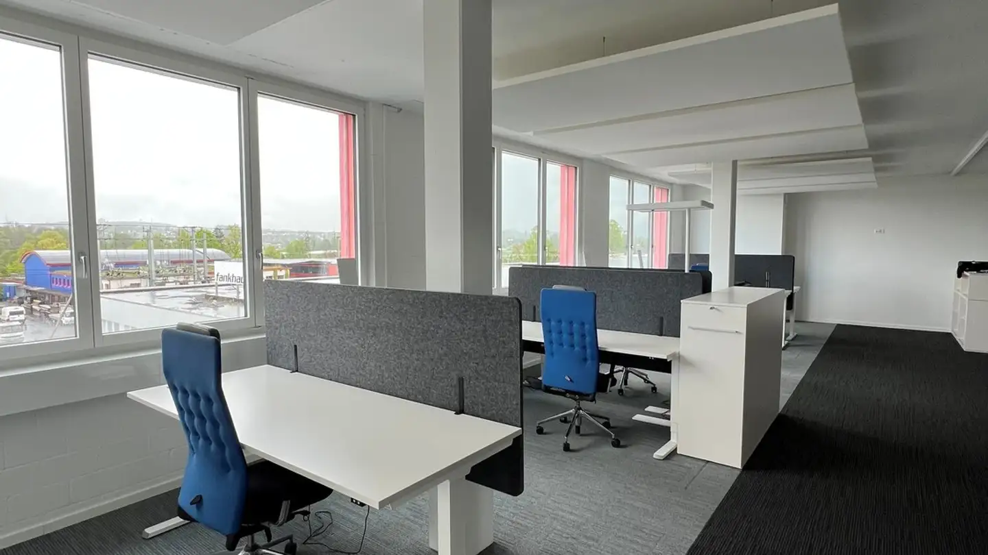 Office space for rent - Schürmattstrasse 4, 5643 Sins