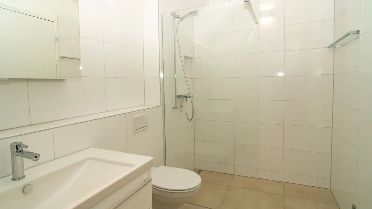 Wohnung mieten - Fliegenweg 2, 9244 Niederuzwil - Foto 3