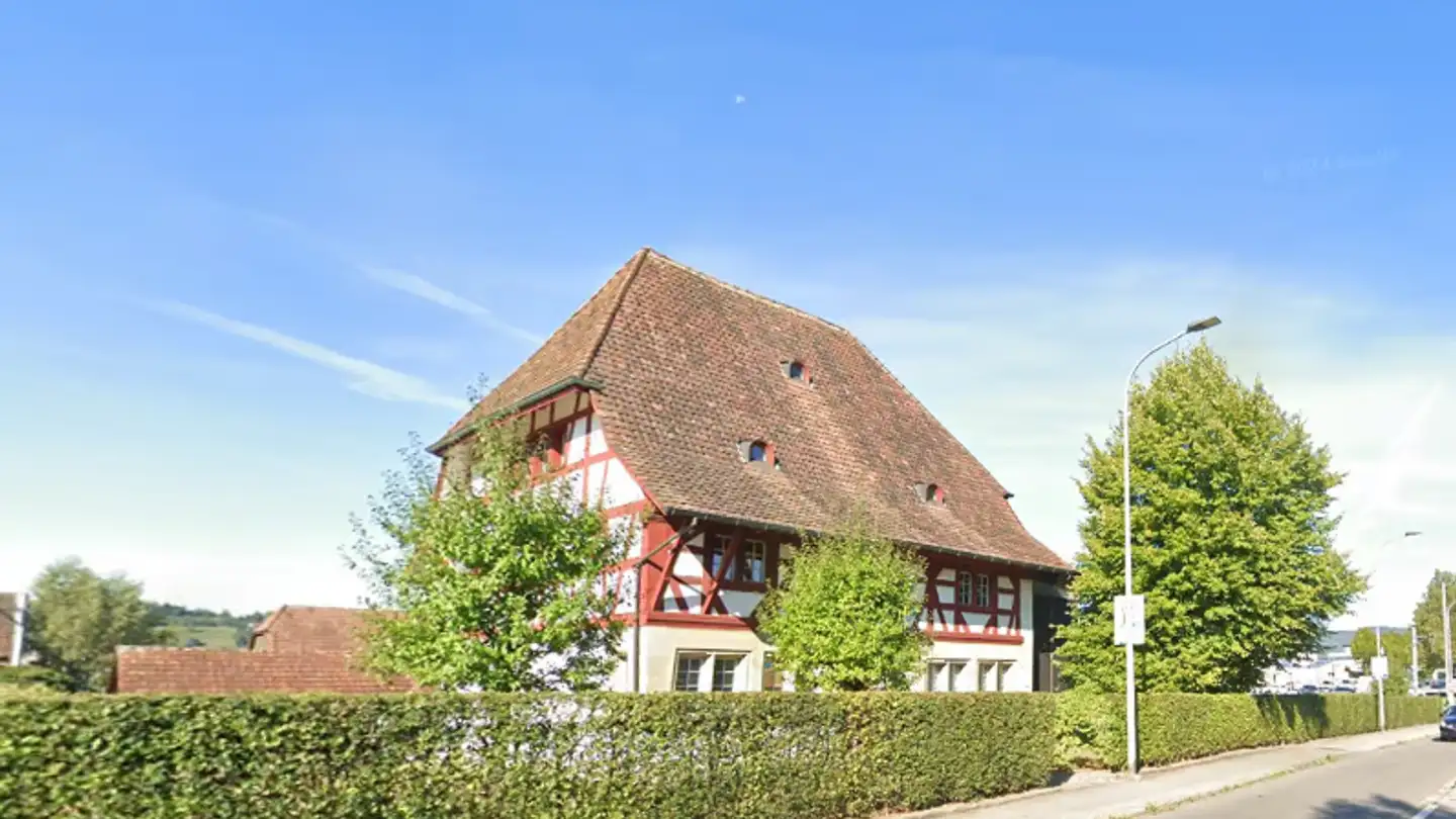 Outdoor parking space for rent - Aarburgerstrasse 21, 4800 Zofingen