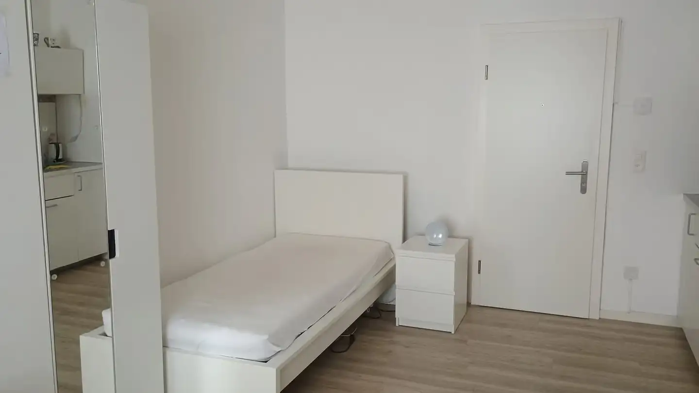 Appartement à louer - 6600 Muralto - Photo 3