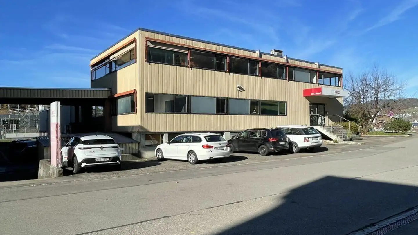 Immeuble industriel à louer - Neufeldstrasse 11, 3012 Bern - Photo 2