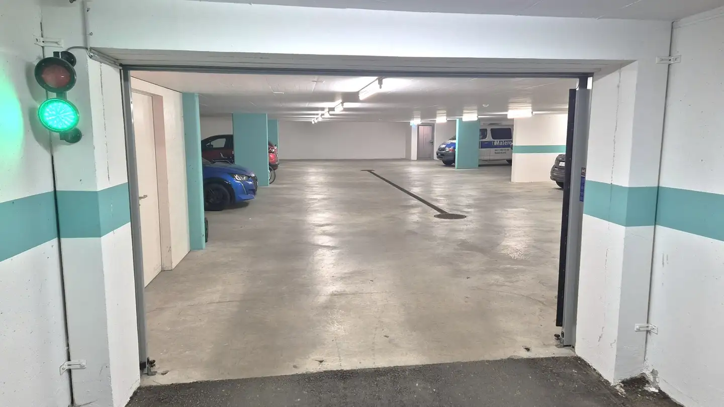 Tiefgaragenstellplatz mieten - Berggäustrasse 18, 4626 Niederbuchsiten