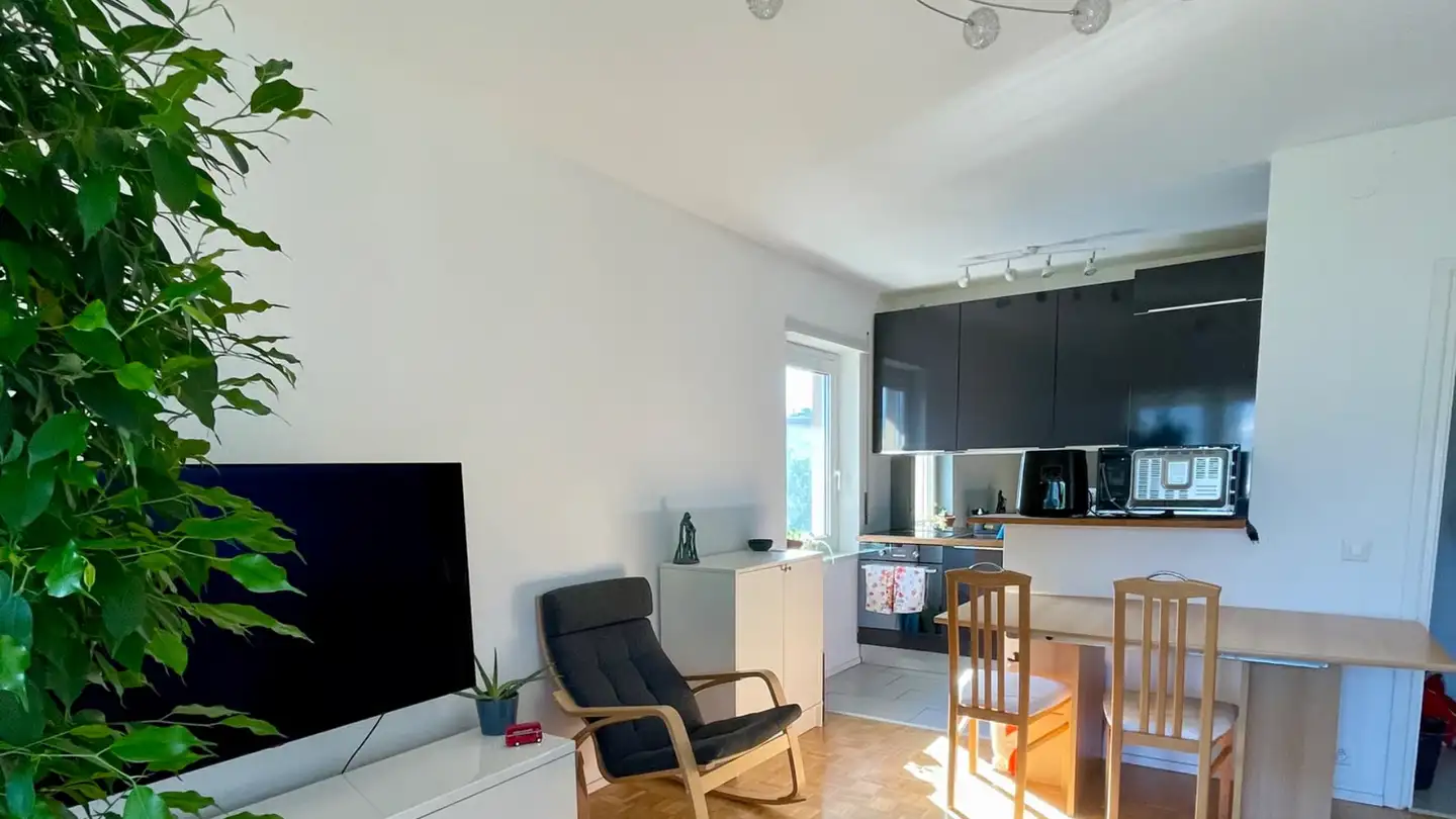Appartement à louer - Via Cantonale, 6948 Porza