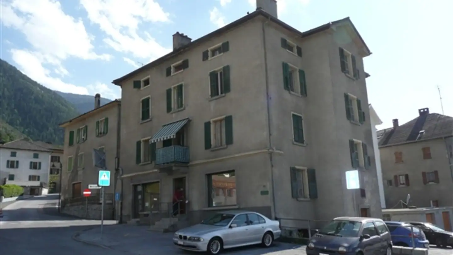 Apartment for sale - Place Du Cori 1, 3966 Chalais