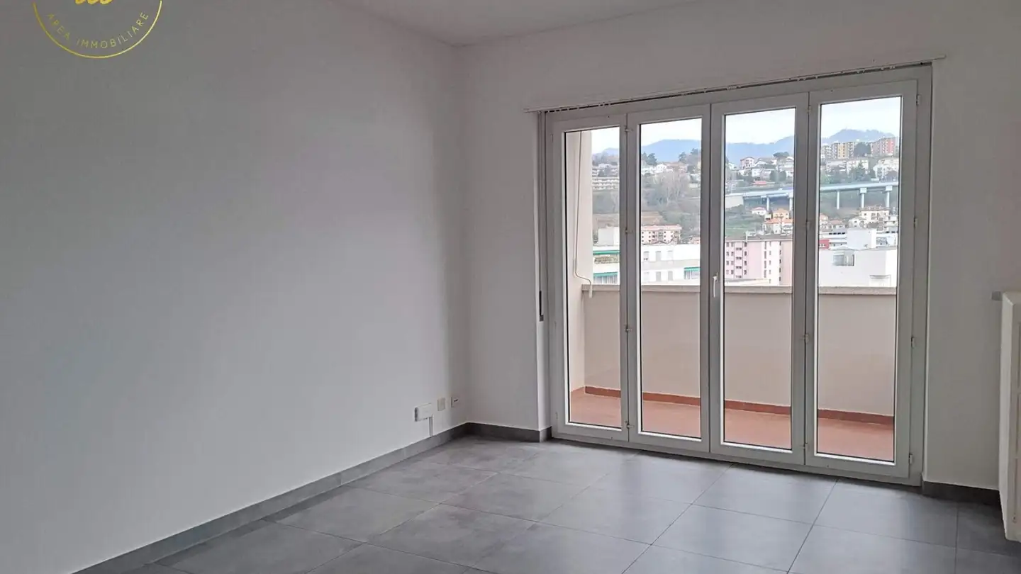 Wohnung mieten - 6830 Chiasso - Foto 3