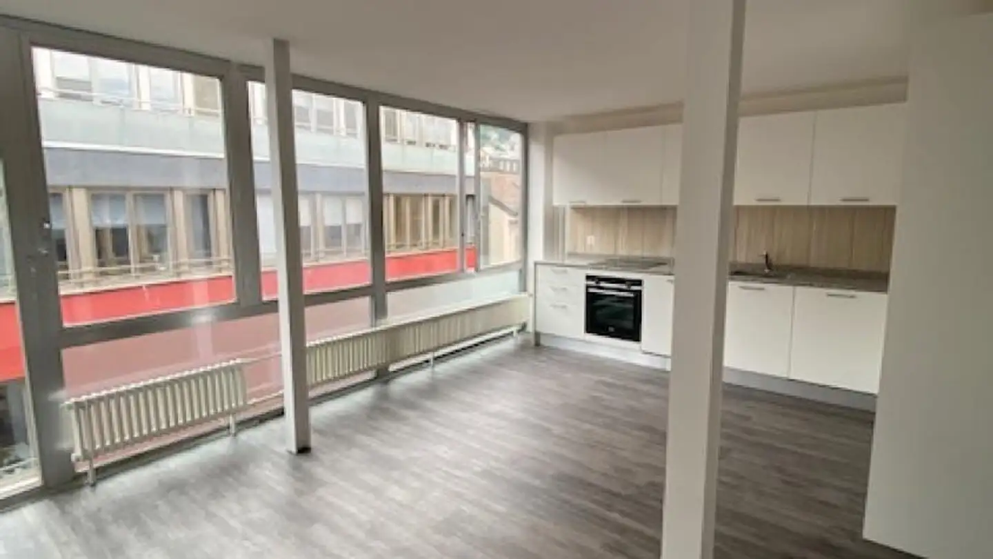 Apartment for rent - Rue Saint-Maurice 7, 2000 Neuchâtel - Photo 2