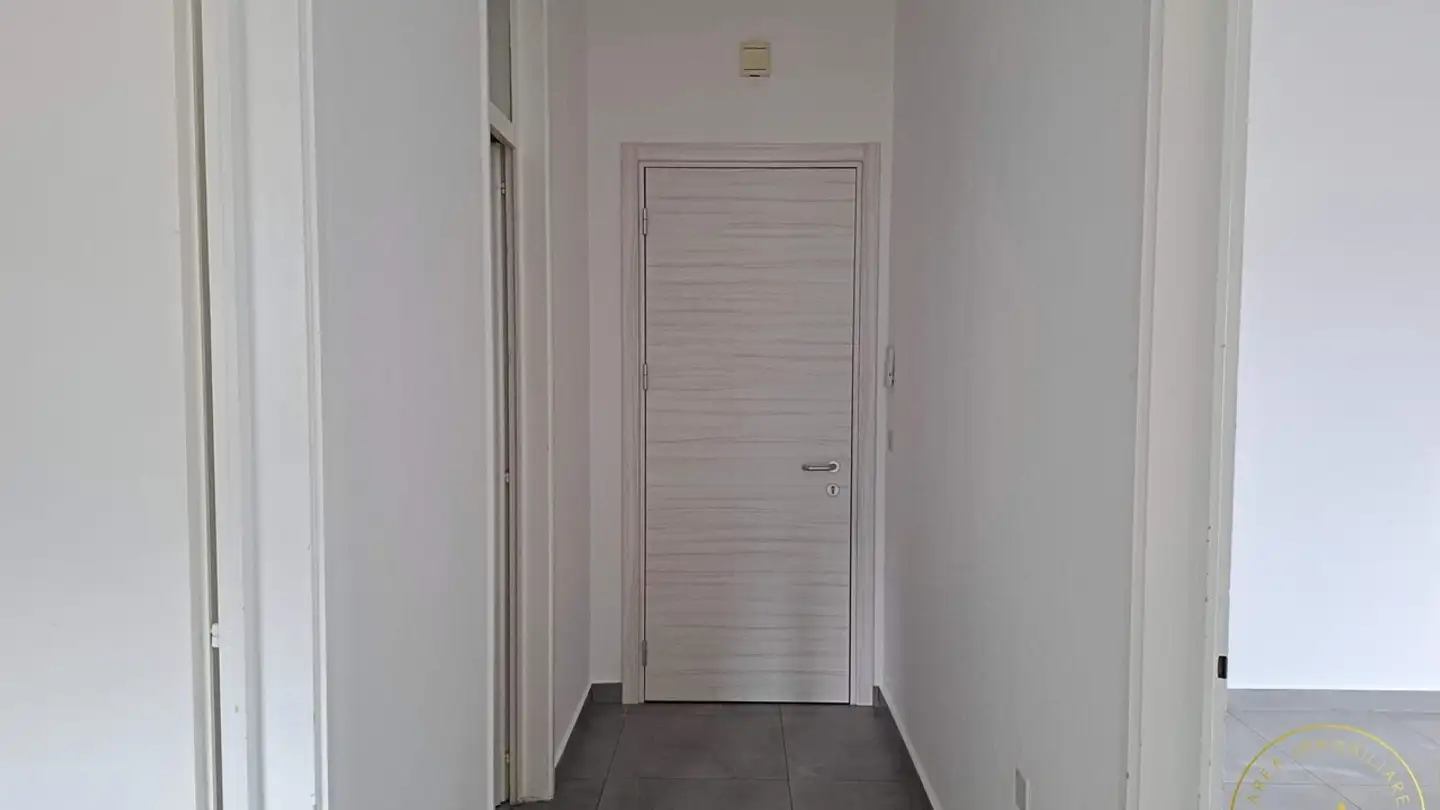 Wohnung mieten - 6830 Chiasso - Foto 4