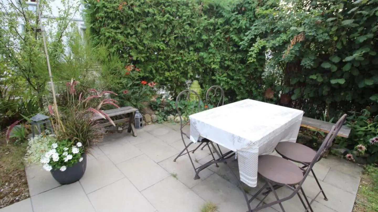 Wohnung mieten - Bahnsteigstrasse 23, 8212 Neuhausen am Rheinfall - Foto 2