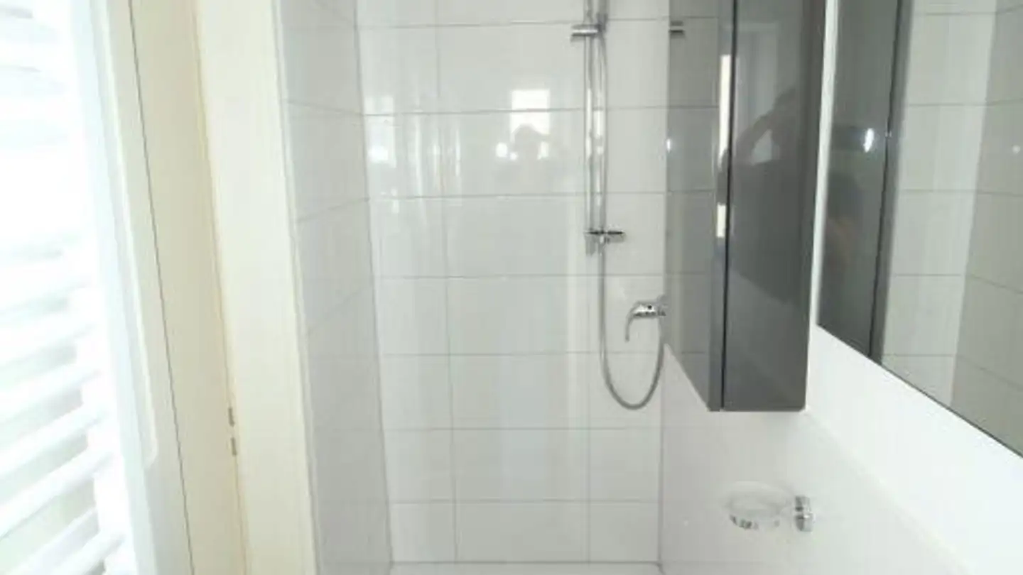 Wohnung mieten - Bahnsteigstrasse 23, 8212 Neuhausen am Rheinfall - Foto 4