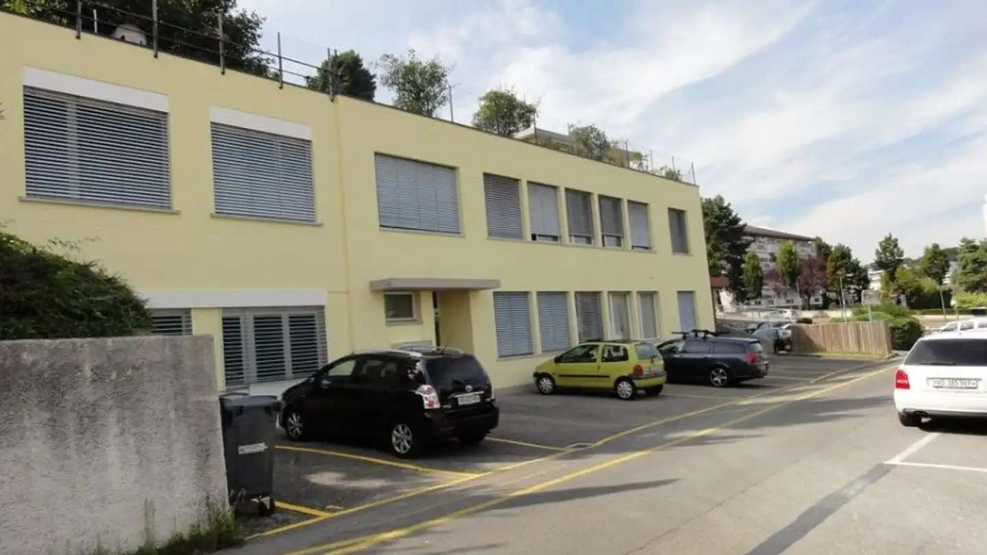 Outdoor parking space for rent - Rue de Bassenges 4, 1024 Ecublens VD