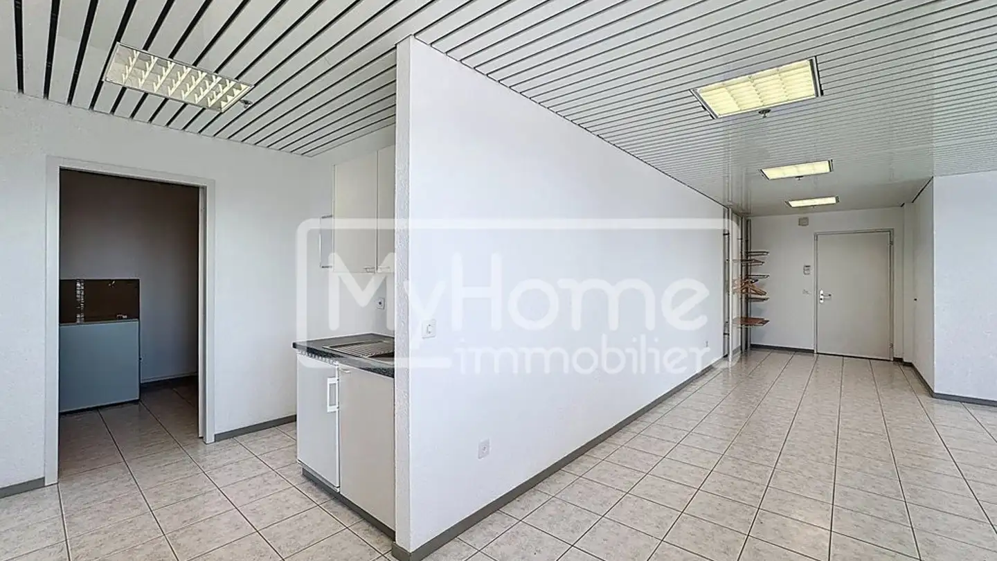 Commercial for rent - Route De Denges 28g, 1027 Lonay - Photo 4