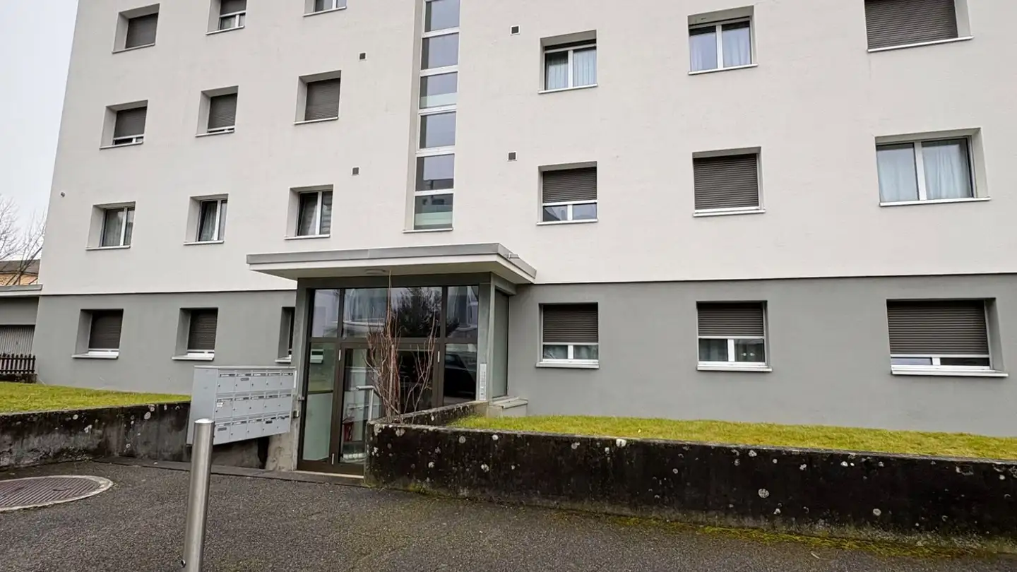 Appartement à louer - Rue Des Charmettes 38, 2000 Neuchâtel - Photo 4
