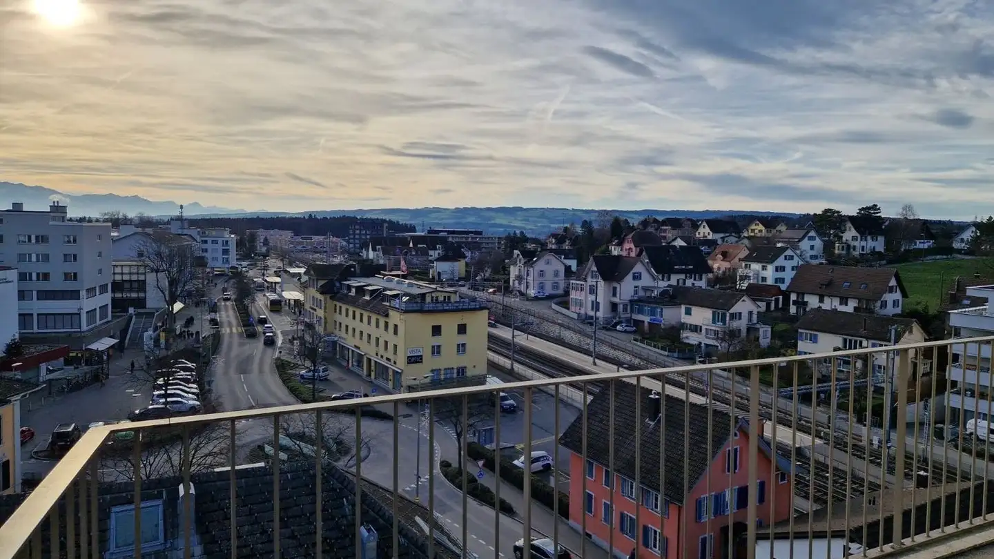 Attique à louer - Merkurstrasse 2a, 8910 Affoltern am Albis - Photo 2