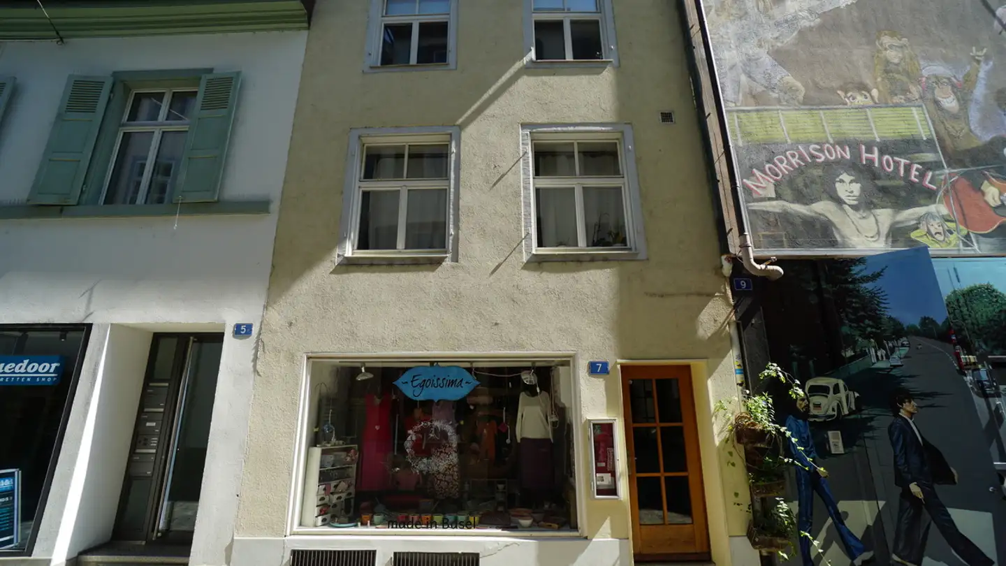 Mixed-use building for sale - 4051 Basel - Photo 3