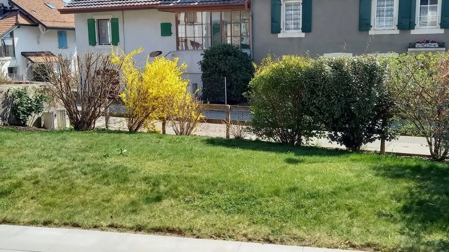 Row house for rent - Rue de l'Eglise 15, 1128 Reverolle - Photo 2