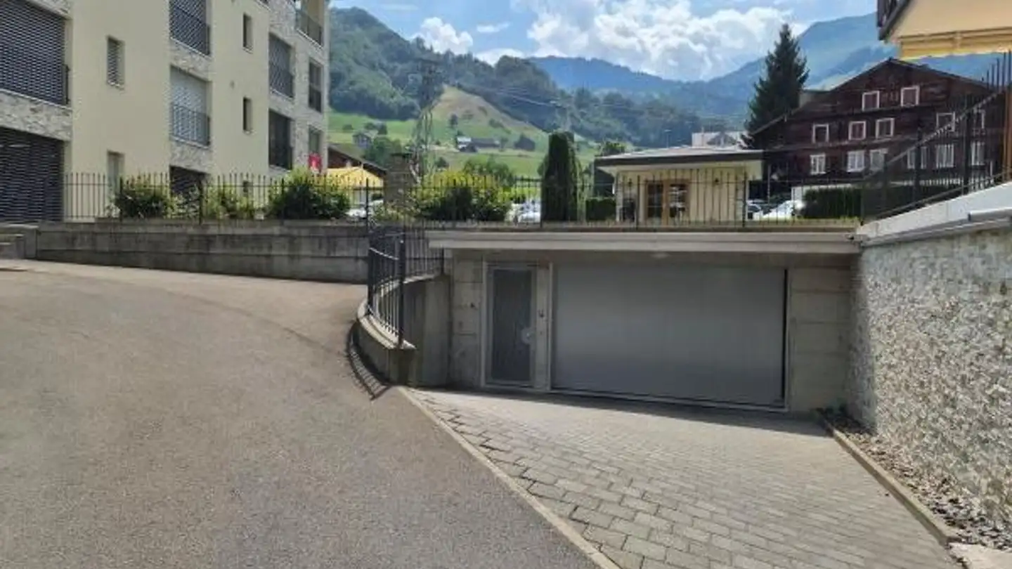 Parcheggio sotterraneo in affitto - Kirchweg 15, 6375 Beckenried