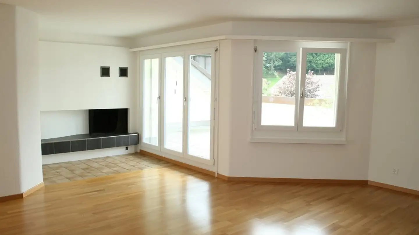 Dachgeschosswohnung mieten - Mattenstrasse 28, 5722 Gränichen - Foto 4