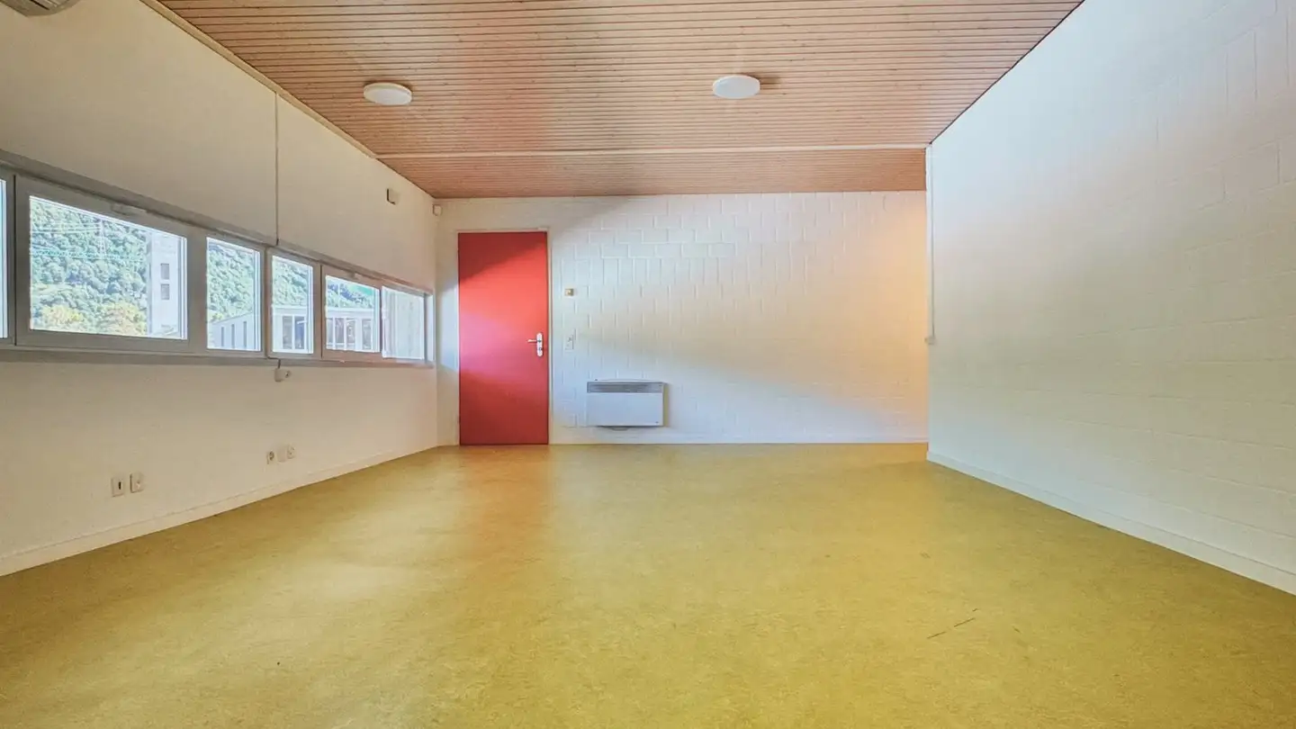 Spazio ufficio in affitto - Véra 12, 6535 Roveredo GR - Foto 2