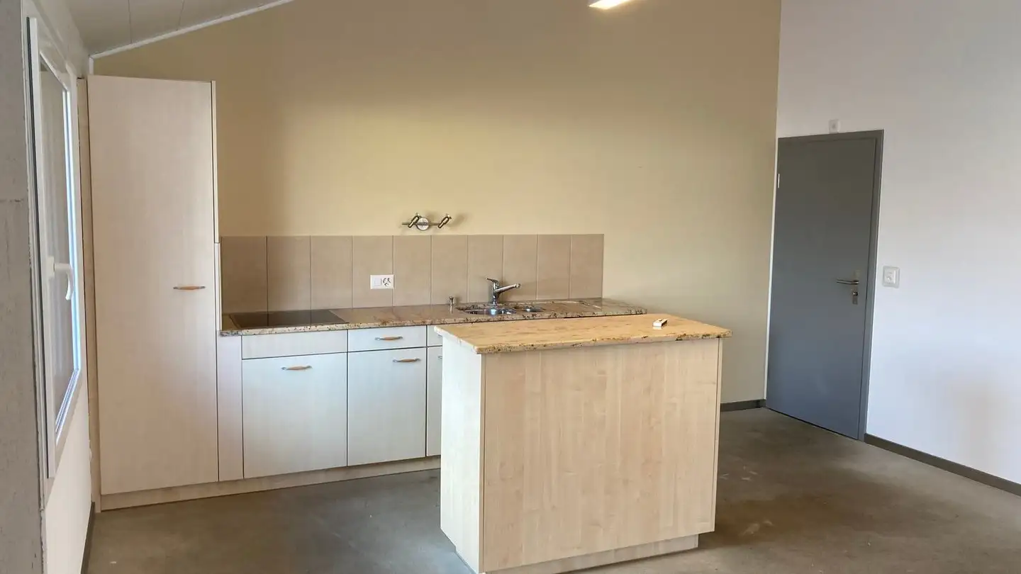 Bureau à louer - Zone Industrielle Bovéry, 1868 Collombey - Photo 2