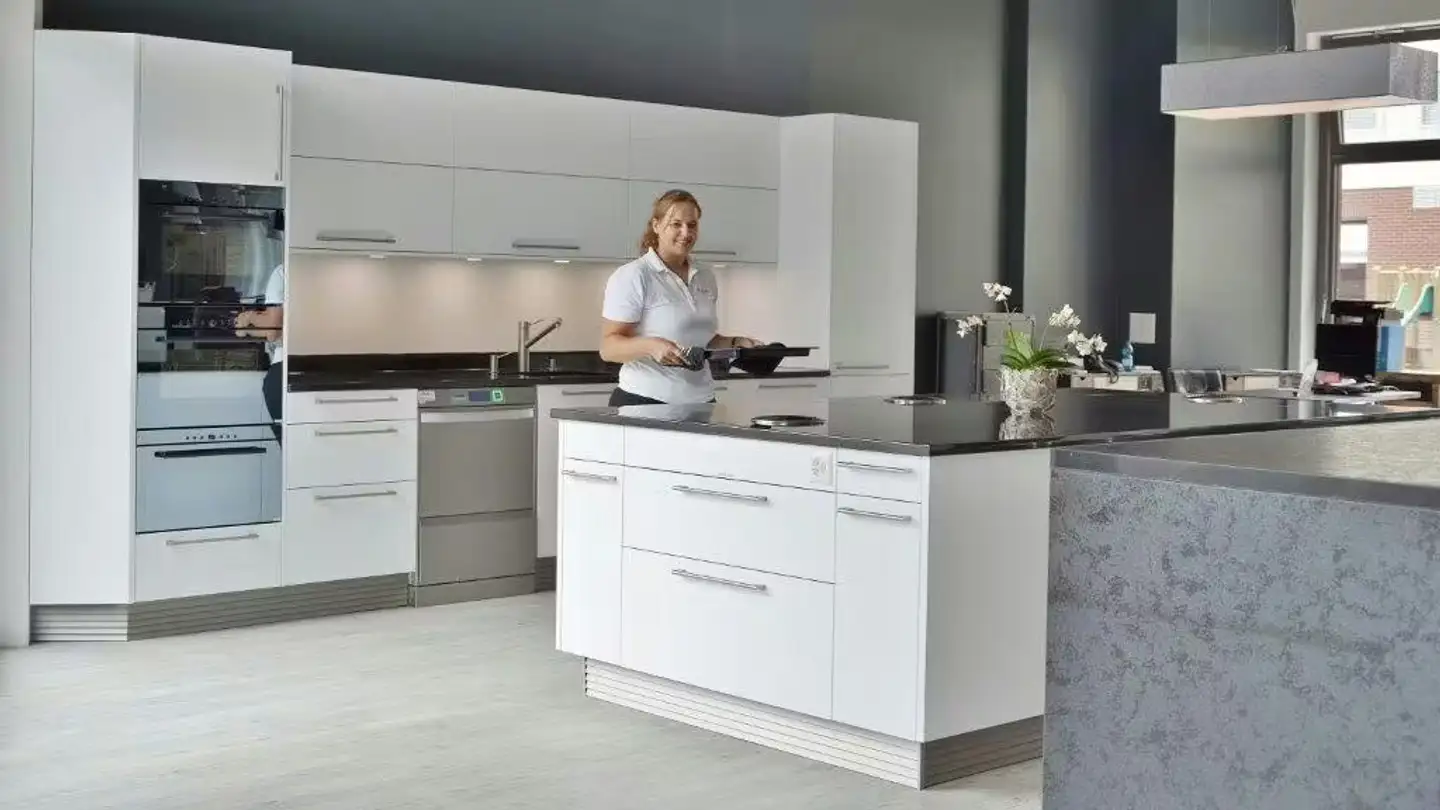 Apartment for rent - Feldstrasse, 8105 Regensdorf - Photo 2