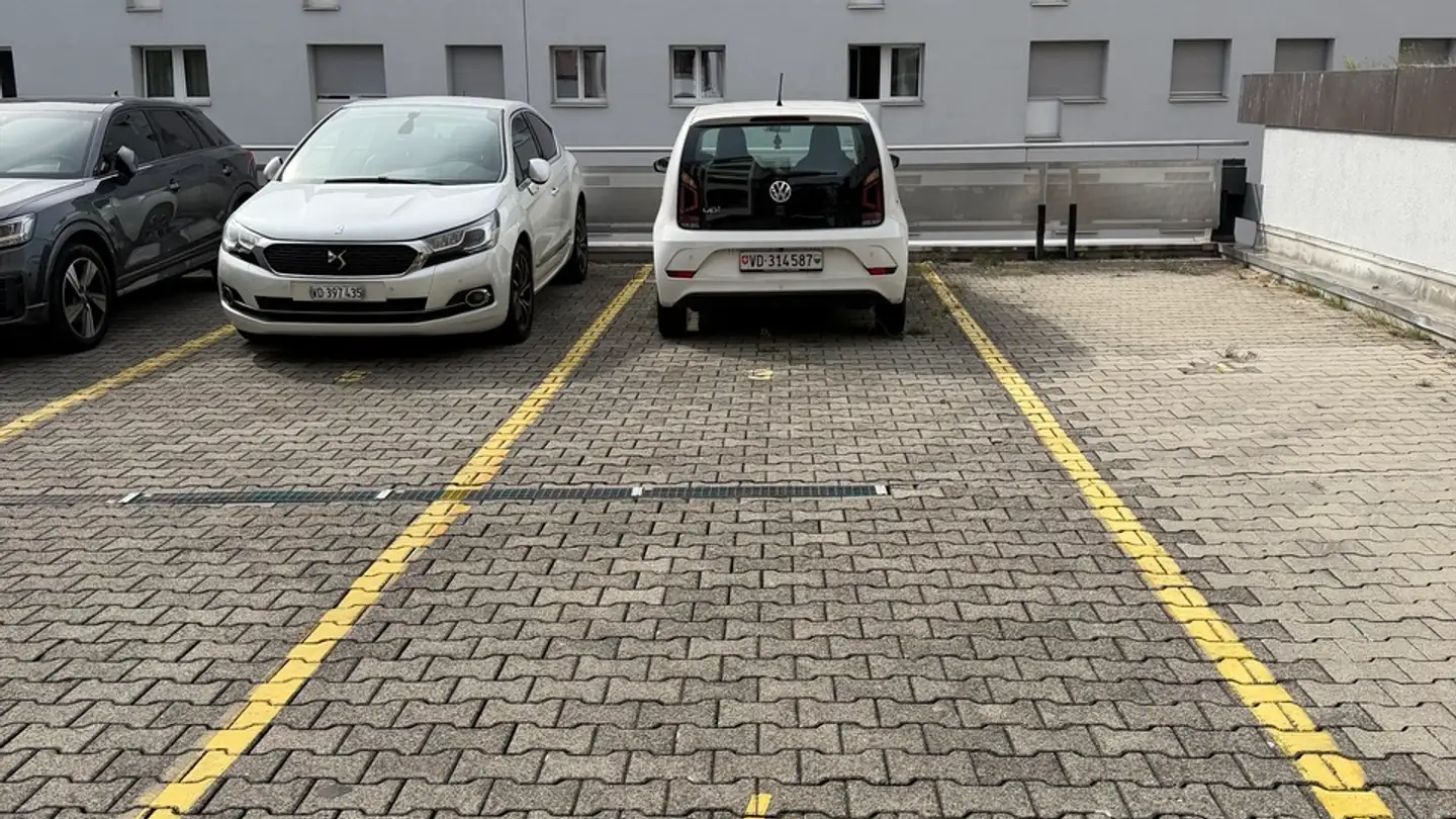 Parcheggio esterno in affitto - Chemin Renou 2, 1005 Lausanne