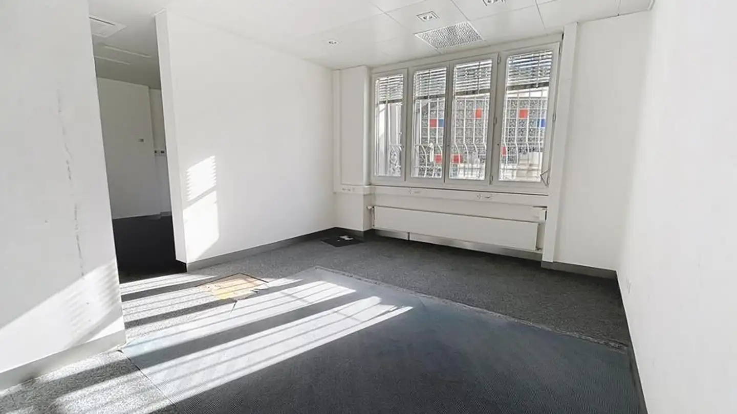 Magasin à louer - Route Des Flumeaux 1, 1008 Prilly - Photo 4