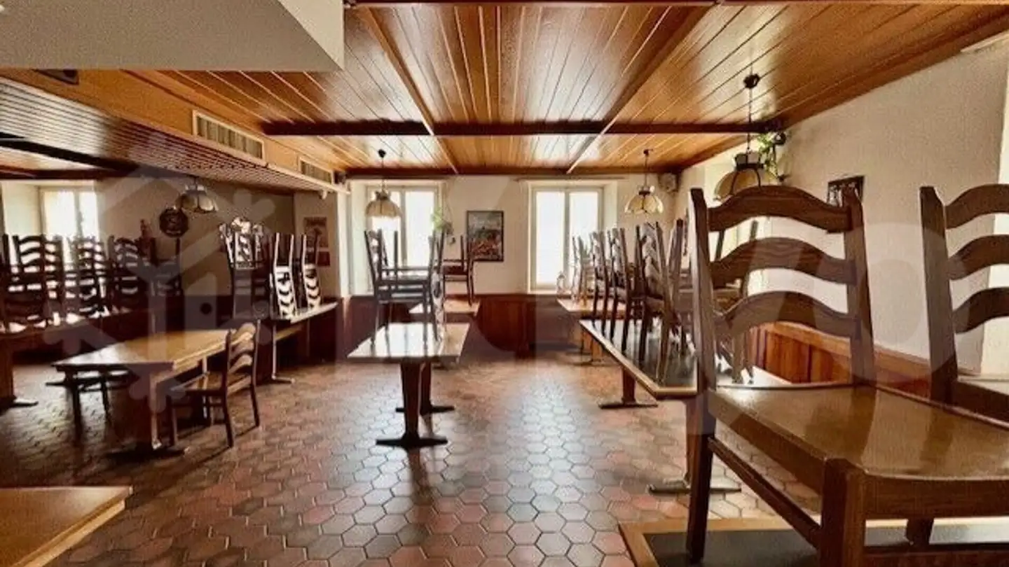 Commercial for rent - Route De Bonfol 1, 2943 Vendlincourt