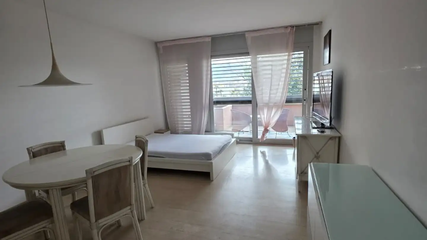 Wohnung mieten - Riva Paradiso 4a, 6900 Paradiso - Foto 2