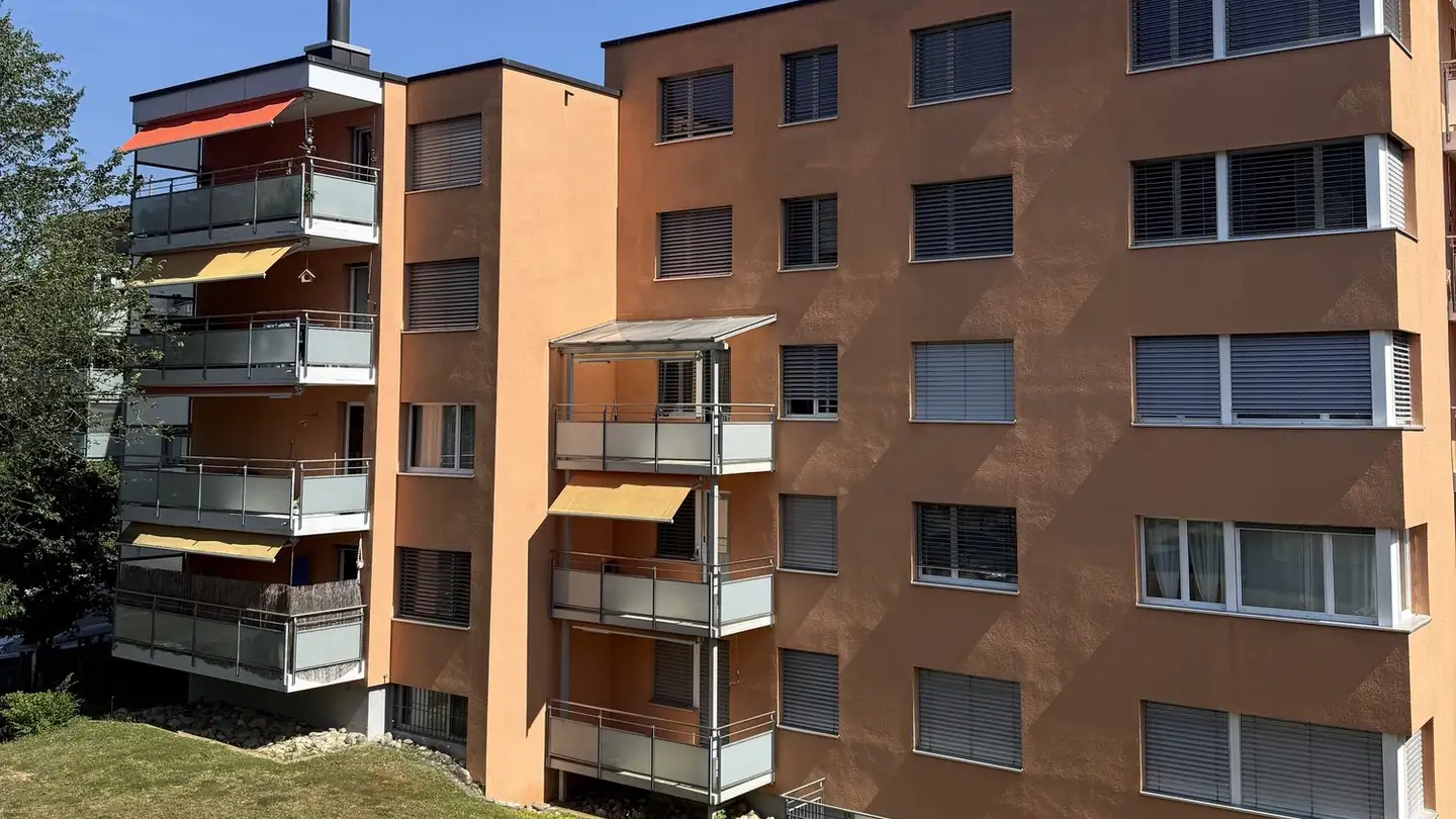 Wohnung mieten - Kirchweg 106, 8246 Langwiesen