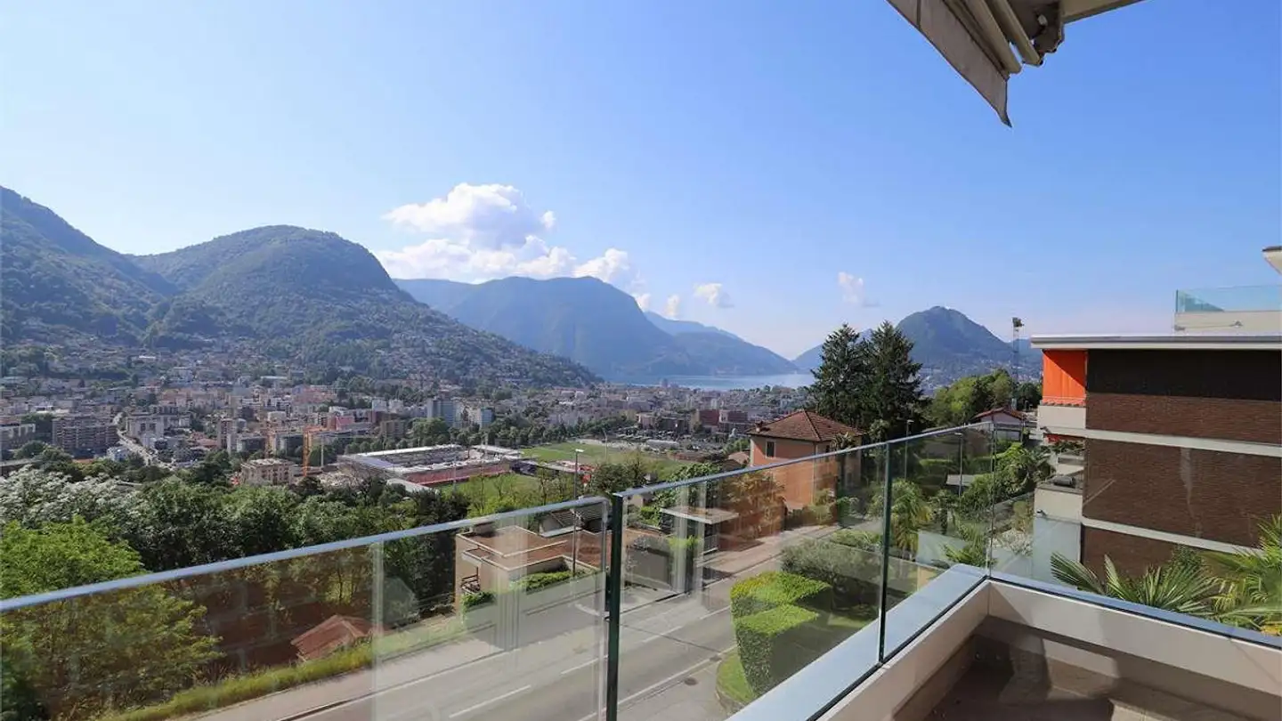 Apartment for rent - 6948 Porza