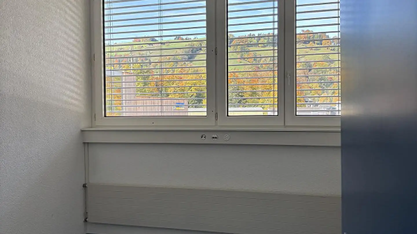 Bürofläche mieten - Rainacherstrasse 12, 6012 Obernau - Foto 2