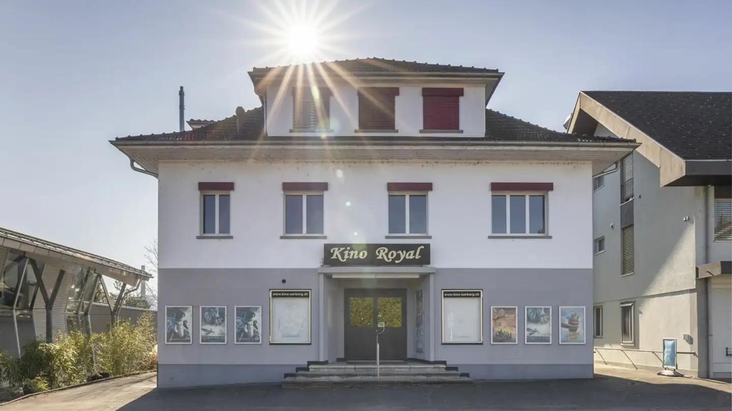Commercial for sale - 3270 Aarberg
