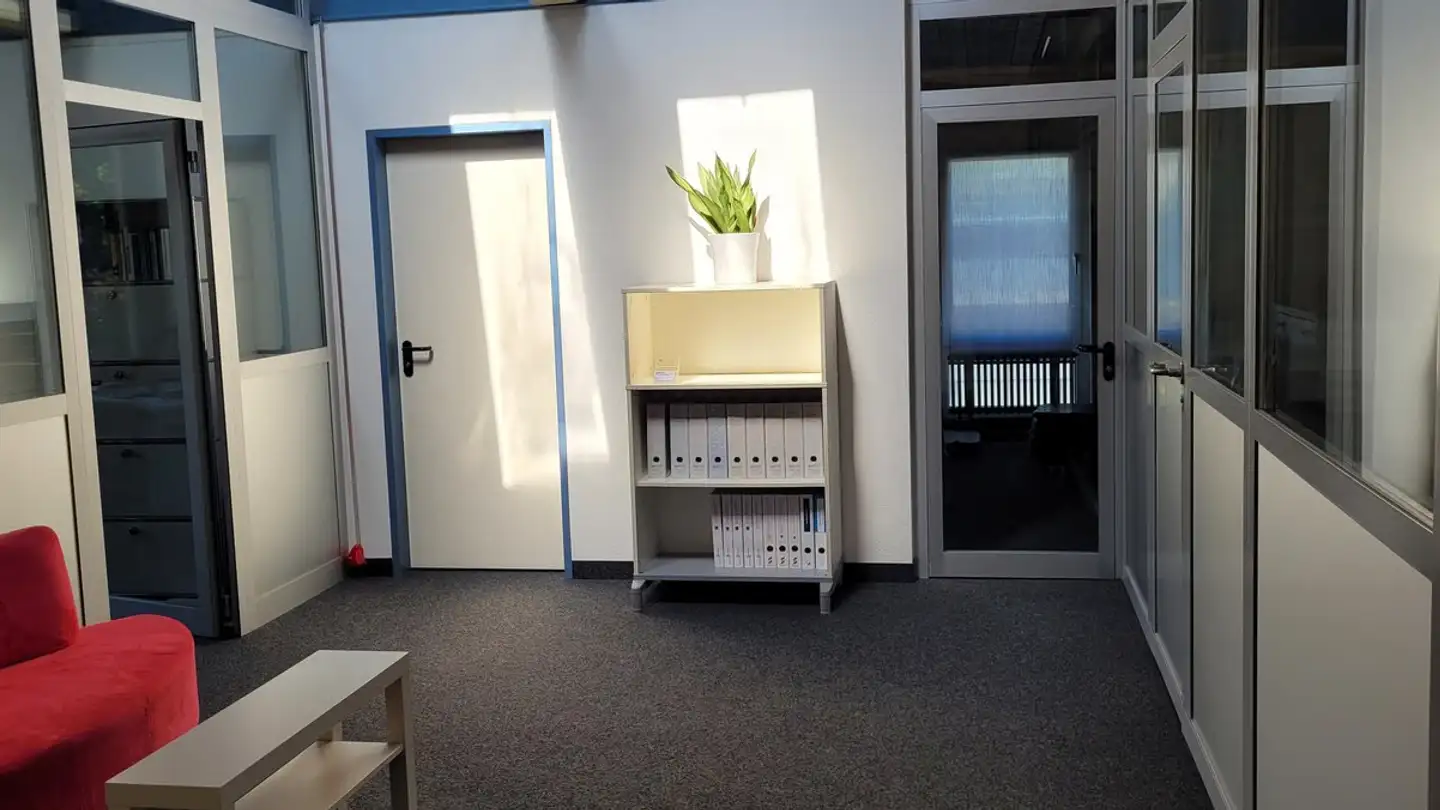 Bureau à louer - Dorfmärit 14, 3065 Bolligen - Photo 3