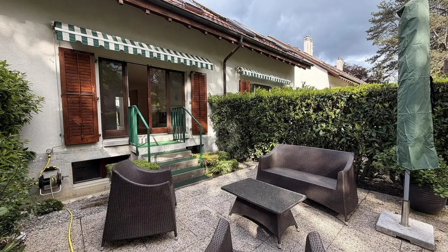 Maison en terrasse à louer - 1293 Bellevue