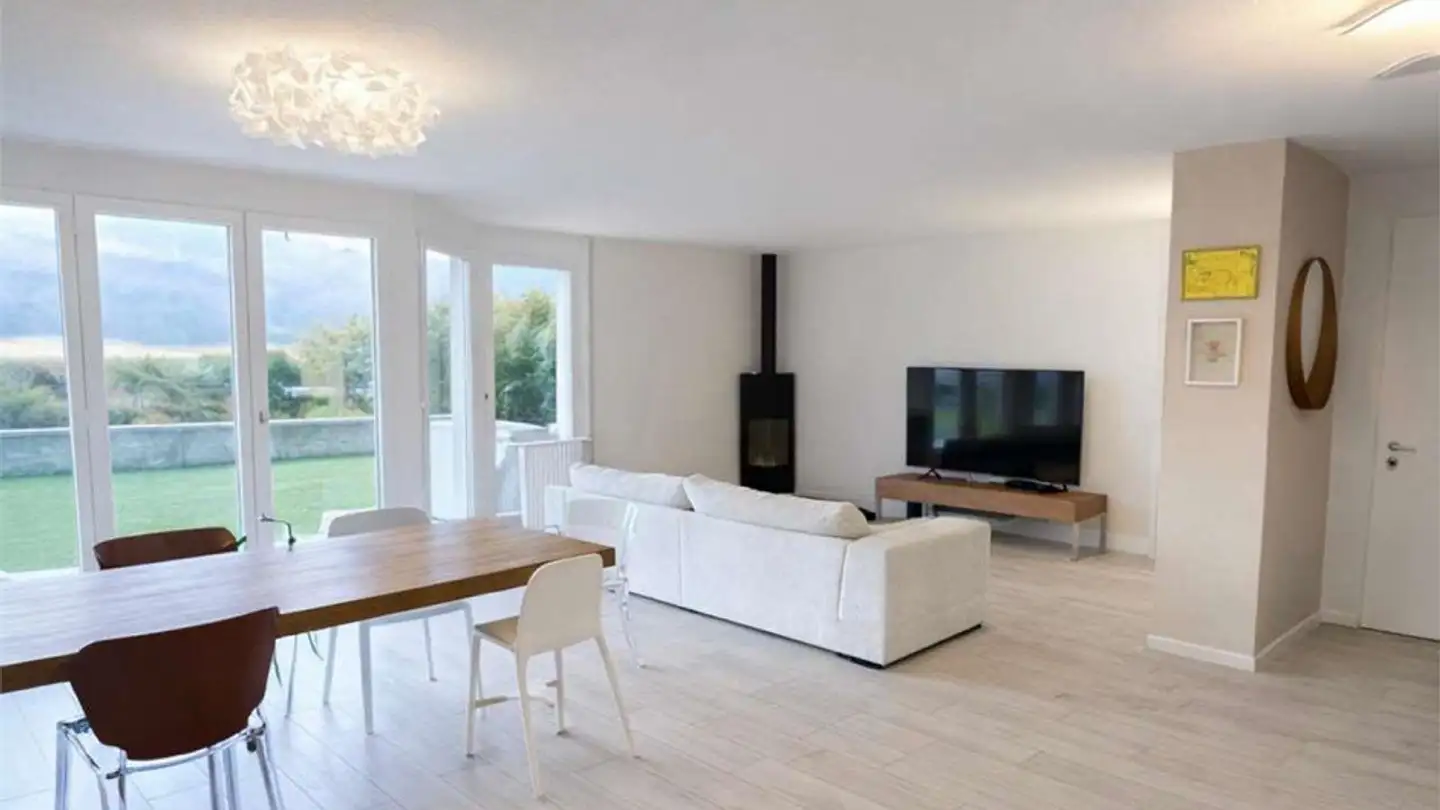 Furnished apartment for sale - 6916 Grancia