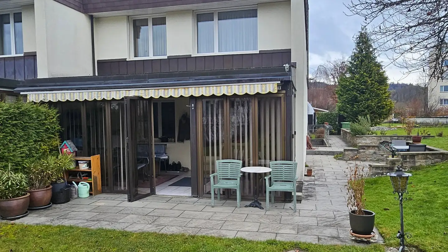 Maison jumelle à vendre - Steingartenstrasse 10a, 8630 Rüti ZH