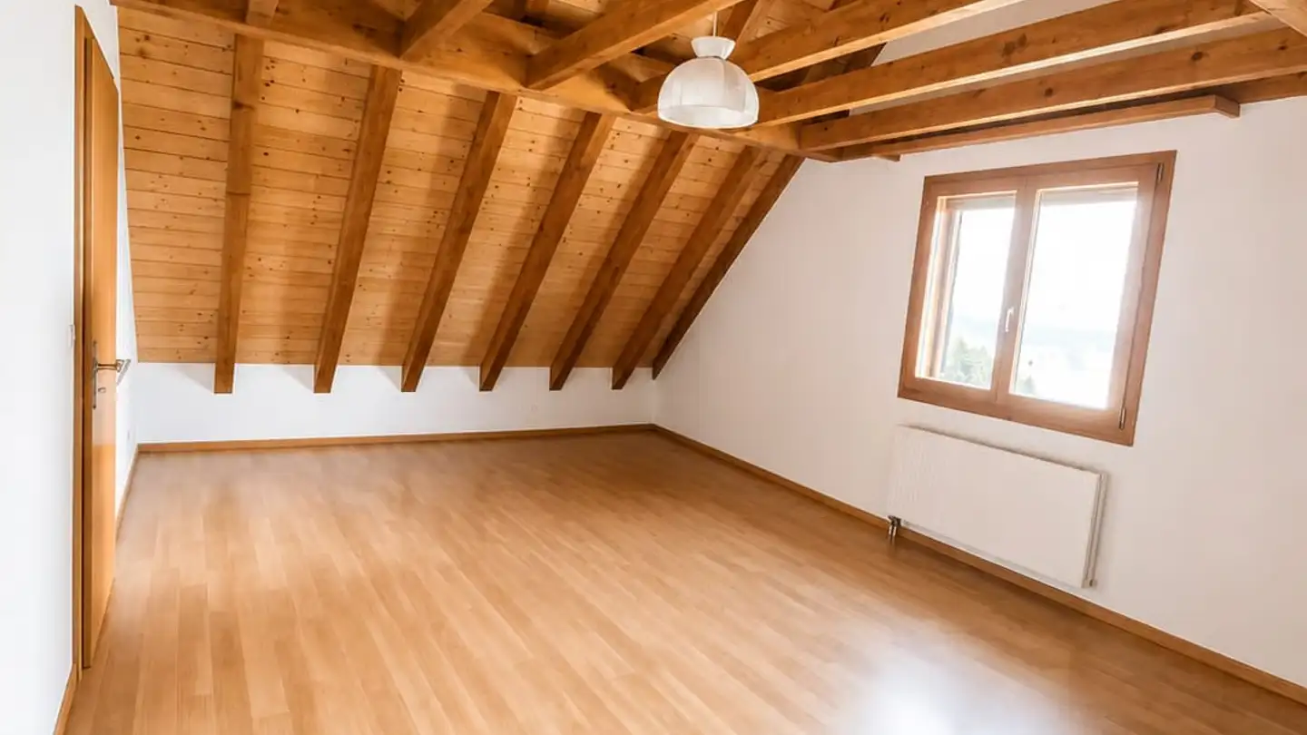 Dachgeschosswohnung mieten - Grindelstrasse, 6315 Oberägeri - Foto 4