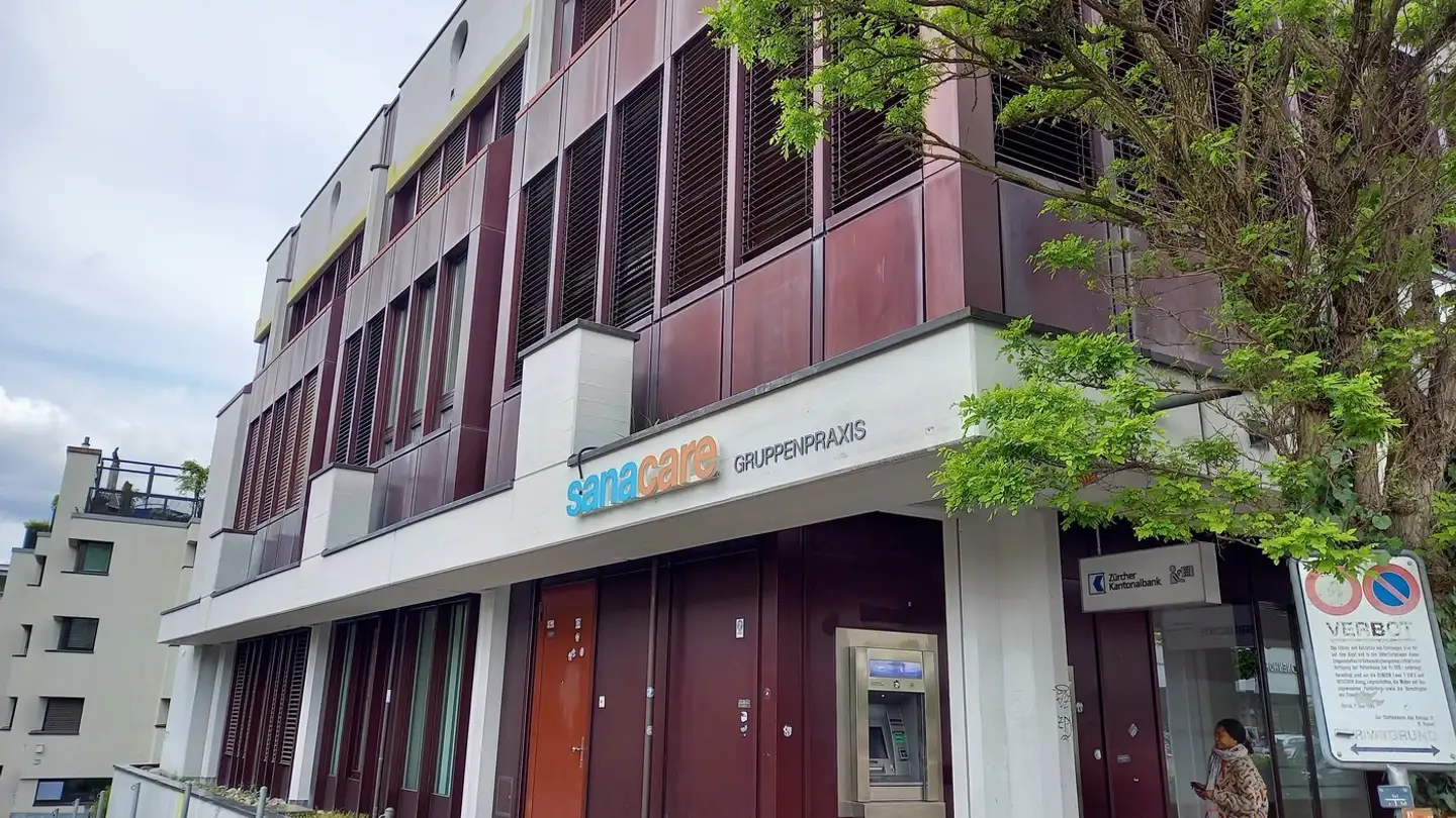 Bureau à louer - Wehntalerstrasse 560, 8046 Zürich