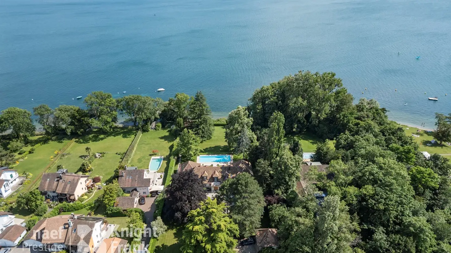 Single house for sale - 1166 Perroy