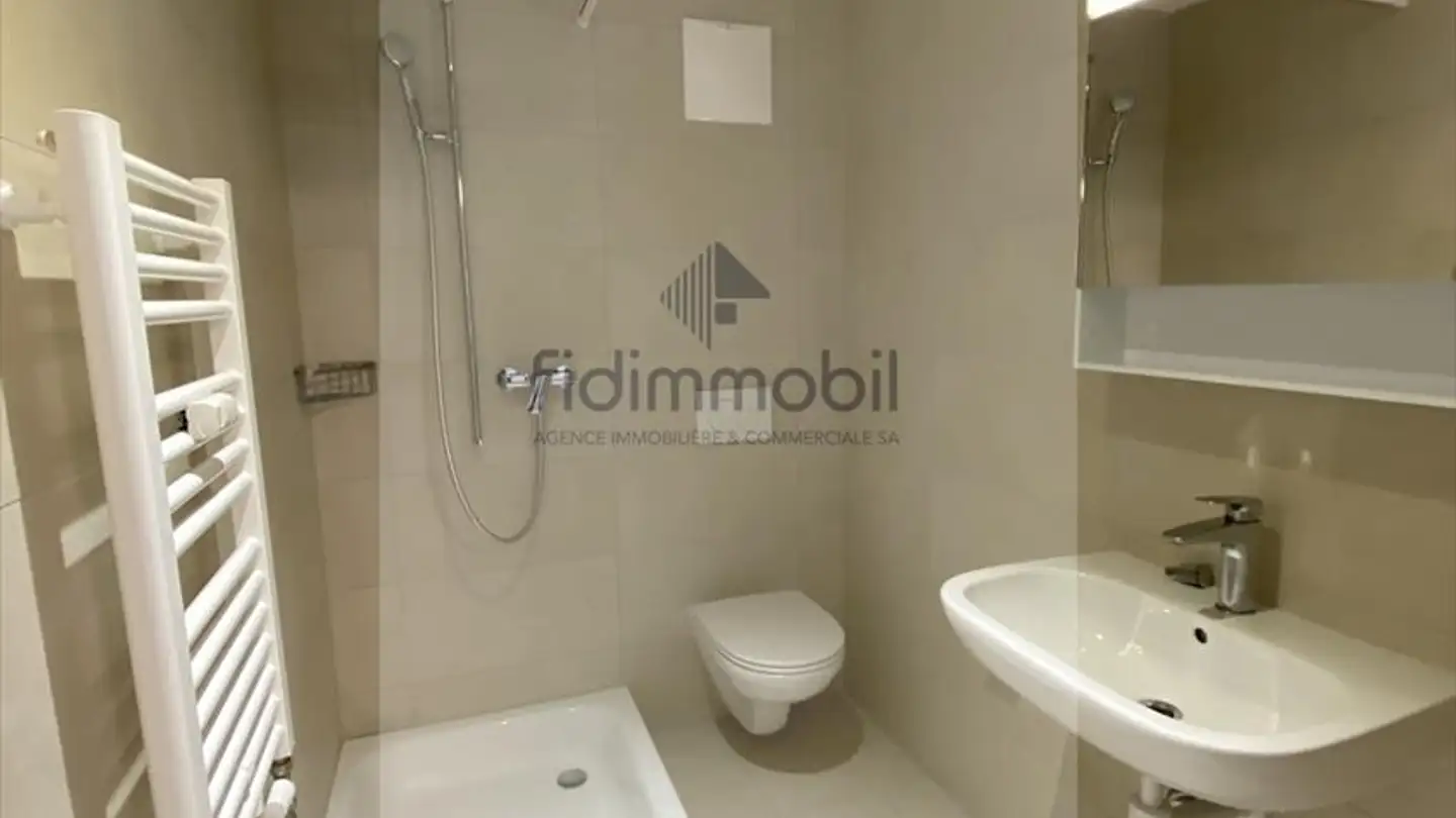 Appartamento in affitto - 2300 La Chaux-de-Fonds - Photo 4