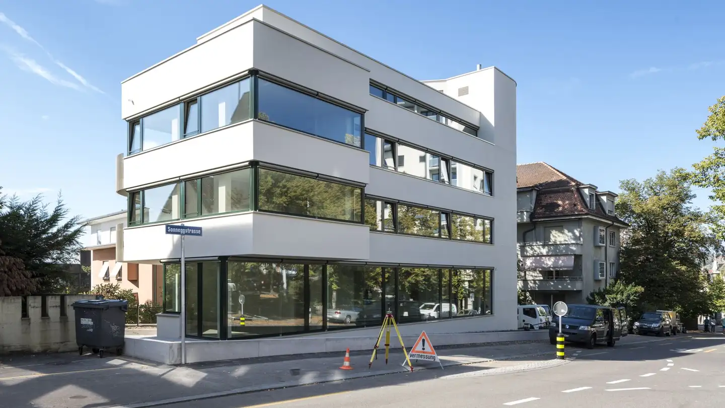 Tiefgaragenstellplatz mieten - Stapferstrasse 63, 8006 Zürich