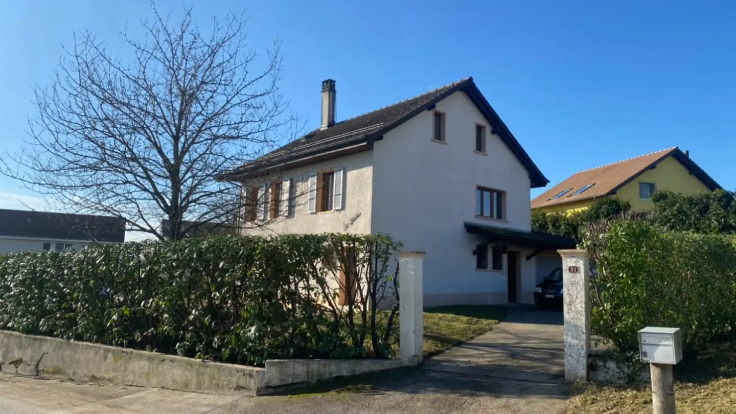 Single house for sale - 1317 Orny