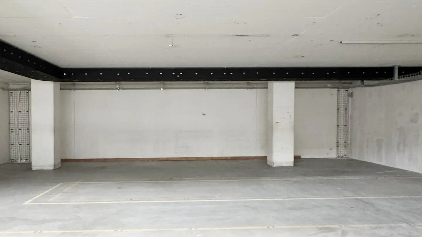 Industrieimmobilie mieten - Bahnhofstrasse 43, 3800 Unterseen - Foto 2